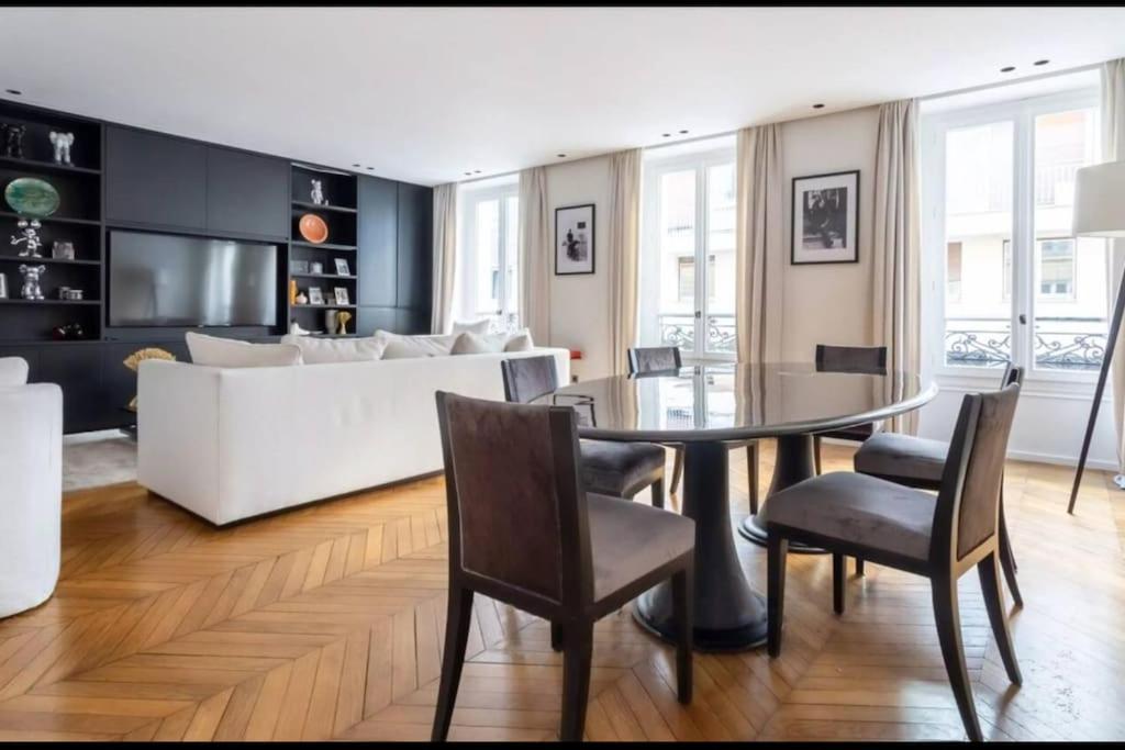 Amazing Apartment 2Bdr/6Pax Next To Champs Elysees 파리 외부 사진